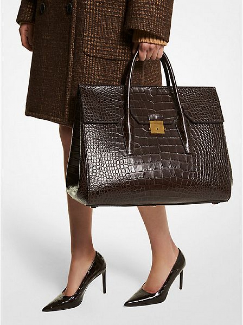 Bolsa Weekend Michael Kors Campbell Crocodile Embossed Cuero Mujer Chocolate | 310275-GRJ